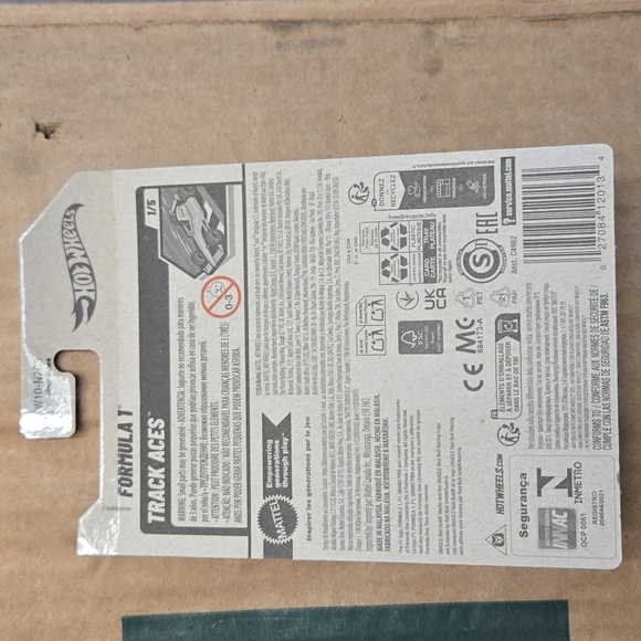 Hot Wheels Oracle Red Bull Racing - Picture 3 of 3